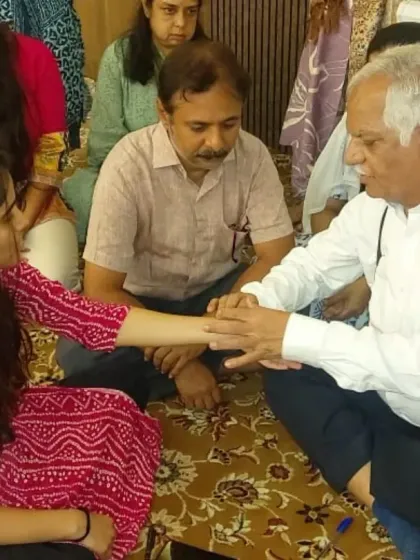 The first step to healing is accurate diagnosis. Here, our senior physician performs Nadi Parikshan, or pulse diagnosis. This ancient technique allows us to understand the deep-seated imbalances in your doshas and the state of your digestive fire, or Agni, providing a precise roadmap for your treatment.