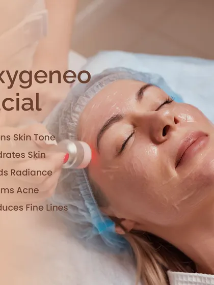This image shows a client receiving an OxyGeneo Facial. The treatment is effective for evening skin tone, hydrating the skin, adding radiance, calming acne, and reducing the appearance of fine lines.
