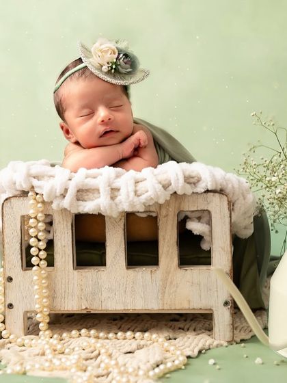 Meghana Merchant - Newborn Photography Dreamy Prop Setups photo 16