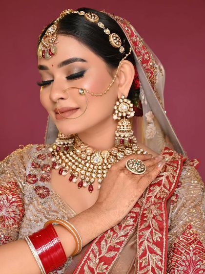 Manveen Kaur - Advanced Pro Makeup Course Student Portfolios: Bridal & Glam Looks photo 39
