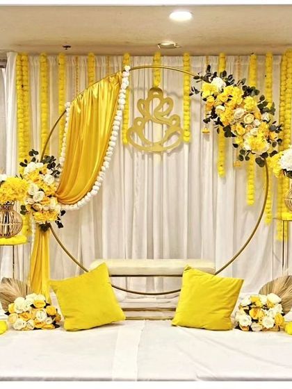 Vibrant Haldi & Mehndi Setups photo 7