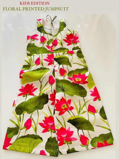 A vibrant and playful halter-neck jumpsuit for kids, featuring our limited edition lotus floral print. Made from breathable fabric, this piece is perfect for daily wear, combining a unique design with easy movement for all their adventures.