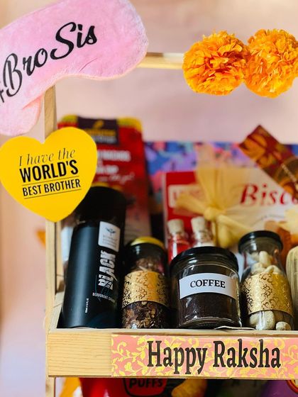 Gift Hamper - Personalized Gift Hampers Rakhi Celebrations photo 170