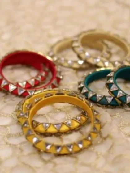 These colorful kundan-style bangles are another beautiful favour option. I offer them in a variety of colors to match your event's theme.
