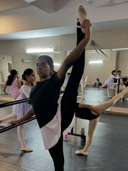 Our students are always growing. These images capture their progress in flexibility and technique, from deep splits to high extensions at the barre, with guidance from our teachers.