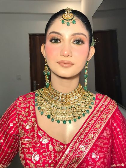 Timeless Red & Gold Brides photo 21