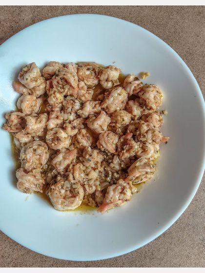 My version of the classic French Prawns in Butter Garlic sauce. I use fresh prawns from the Bay of Bengal, flavourful naati garlic, and organically grown herbs for a simple yet elegant dish.