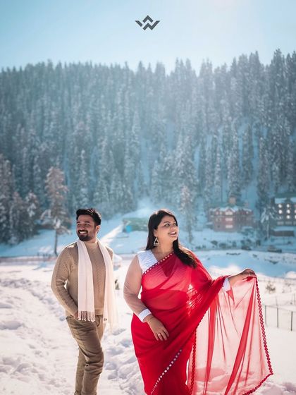 Studio WE Weddings - Pre-Wedding & Engagement Services Pre-Wedding Shoots: Winter Wonderland photo 3