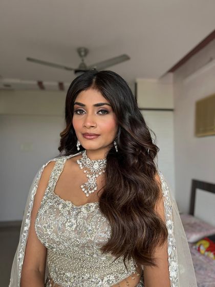 Bridal & Reception Looks photo 6