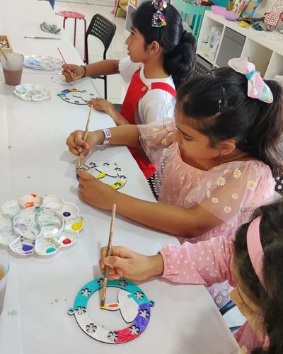 Art Workshops & Camps