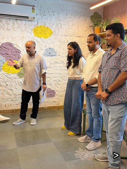 When clay met comedy, magic happened. Our Improv x Pottery evening was a rollercoaster of laughter, spontaneity, and muddy hands, where creativity had zero rules.