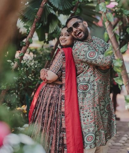 Chic & Playful Mehendi Setups photo 14