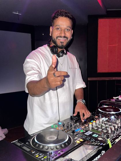 DJ Bose - Private Event DJ Behind the Decks photo 48