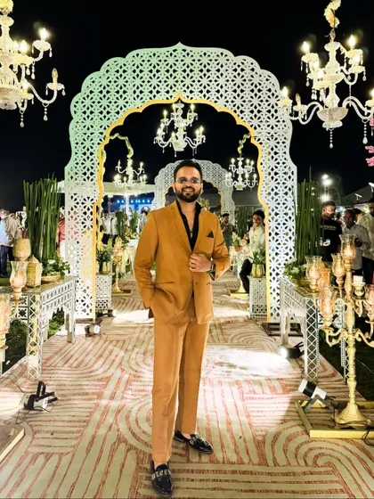 A repeat of my look for the reception at Pushkara Resort, set against the stunning decor. I believe in coordinating my style with the event's grandeur.