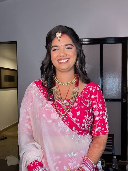 Elegant Engagement & Reception Styles photo 21