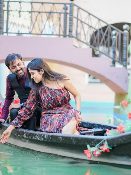 Grandeur & Glamour: Cinematic Studio Shoots photo 5