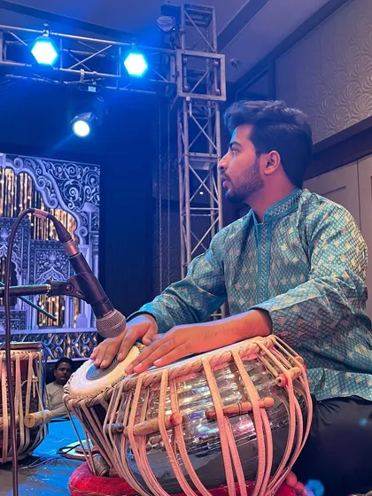 A picture from a large-scale fusion music gig.