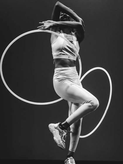 Gowri Murthy - Flow Arts Instruction & Performance Hula Hoop Dance Performances photo 9