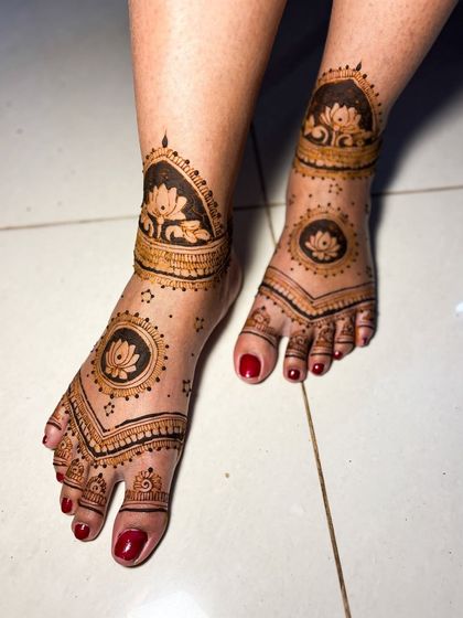 Lotus Mehendi Arts - Bridal & Occasion Mehendi Artistry for Feet photo 14