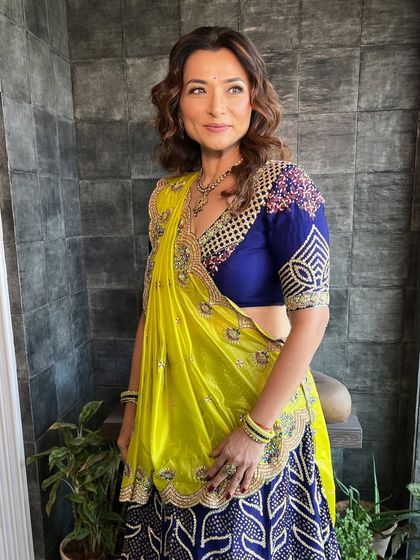 Graceful Makeup for Family photo 5