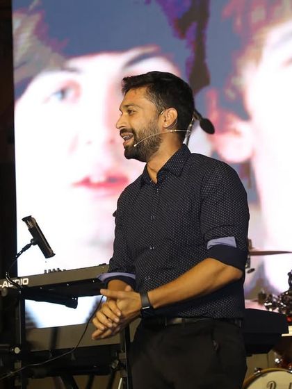 Sharan Kuttappa - Stage Magic & Mentalism Intimate Celebrations: Weddings & Private Parties photo 8