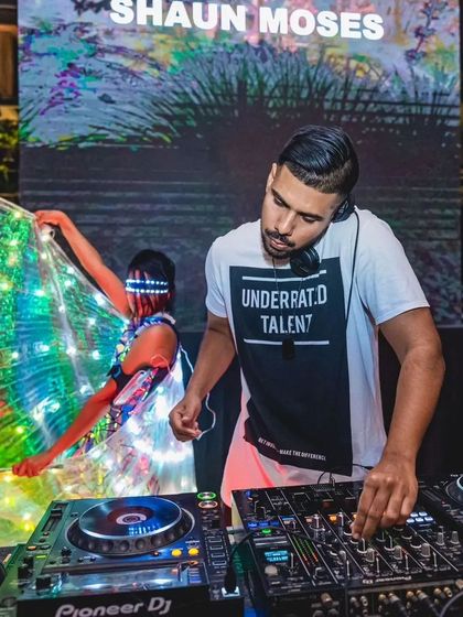 IndieFlow - Fire, LED & Pyrotechnic Shows Futuristic LED & Pixel Shows photo 14