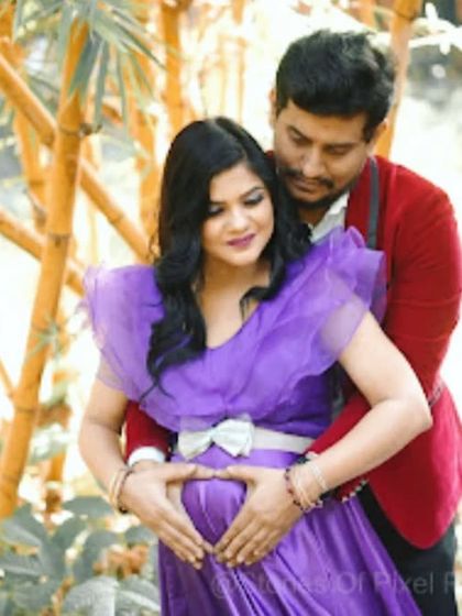 The Dress Bank - Maternity Photoshoot Dress Rentals Coordinated Couple Outfits photo 7