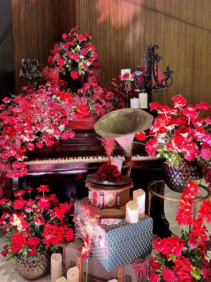 World of Wonder: Immersive Themed Decor photo 35