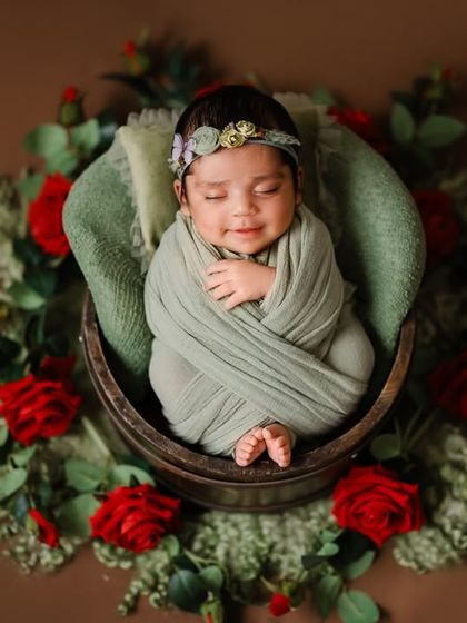 Timeless Newborn Portraits photo 3