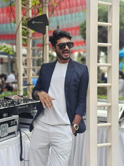 The DJ Lookbook photo 21