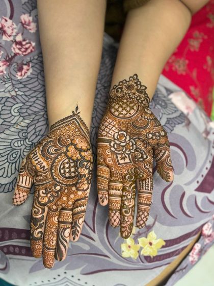 Mehendi Art by Nishat - Mehndi (Henna) Artistry Elegant Henna for Guests & Parties photo 23