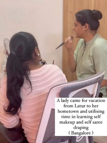 Shikha Agarwal - Personal Self-Makeup Classes My Teaching Style: One-on-One Sessions photo 87