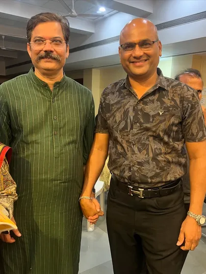 Another photo with journalist Shri Rajiv Khandekar, a personality I greatly admire.