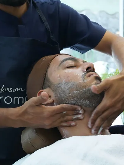 My grooming services for men focus on both results and relaxation. A gentle neck and shoulder massage is part of the experience to release tension.