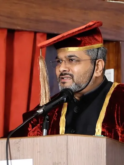 Speaking to the graduates from the podium. My message to them was to pursue their careers with compassion and to always give back to society.