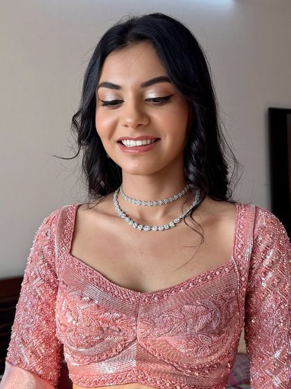 Soft & Radiant Glam photo 14