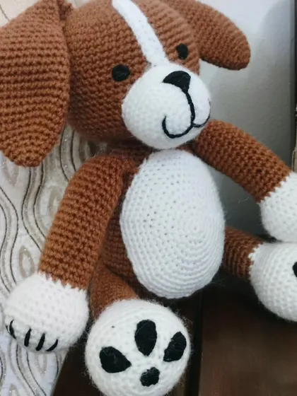 Another look at the friendly, smiling face of my handmade crochet dog.