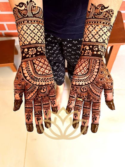 Lotus Mehendi Arts - Bridal & Occasion Mehendi Mehendi for Guests & Family photo 24