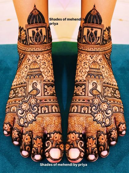 Elegant Feet Mehendi photo 3