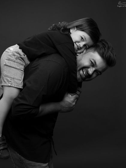 Color is Everything, Black & White is More photo 3