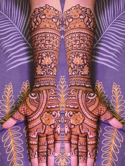 A beautiful design with lotus and other floral motifs.