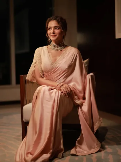 Draping a delicate satin saree for the wonderful Wamiqa Gabbi. For fabrics like this, my technique focuses on creating a fluid, graceful fall that moves beautifully and catches the light.