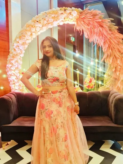 It was heartwarming to reconnect with 30-40 of my amazing clients from a decade ago at a recent wedding. Knowing that I continue to be a part of their family celebrations is the greatest compliment.