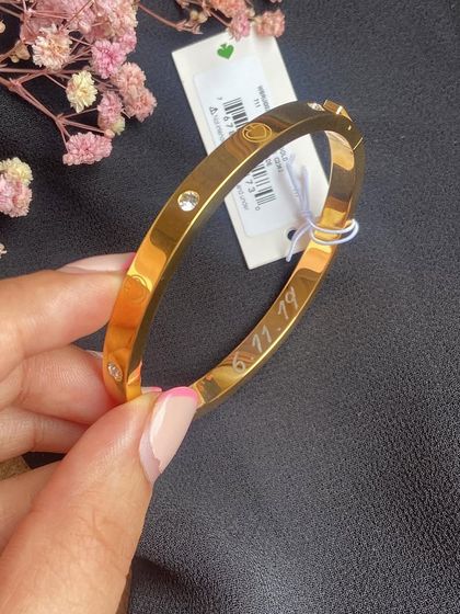 Quill on Paper - Personalized Hand Engraving Timeless Treasures: Watches & Jewelry photo 10