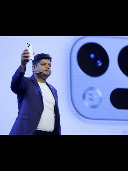 A speaker showcasing the new Oppo Find X9. We manage the stage to ensure the product is the hero of the moment.