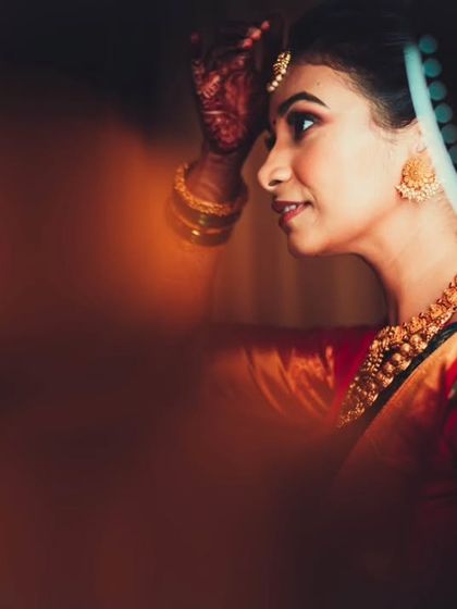 Bridal Elegance: Portraits & Preparations photo 18