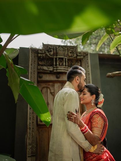 Journeys By Vivek - Wedding Cinematography Romantic Couple Portraits photo 32