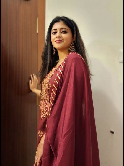 Aishwarya Rangarajan - Live Musical Performance Elegance in Ethnic Wear photo 24