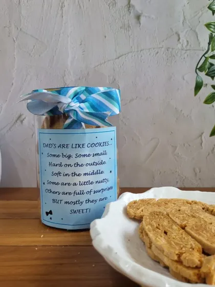 "Dads are like cookies..." This jar of our handmade biscotti comes with a sweet message, making it a thoughtful and delicious gift for Father's Day.