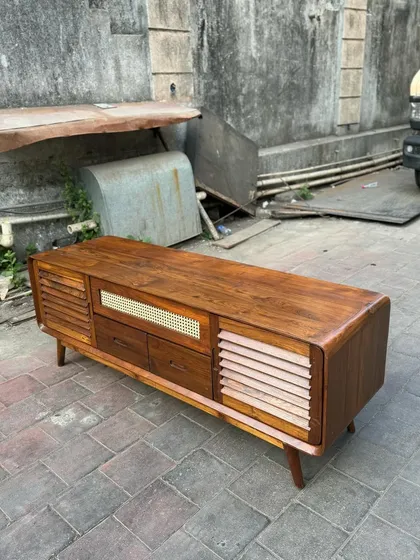 Side view of the multi-textured media console.